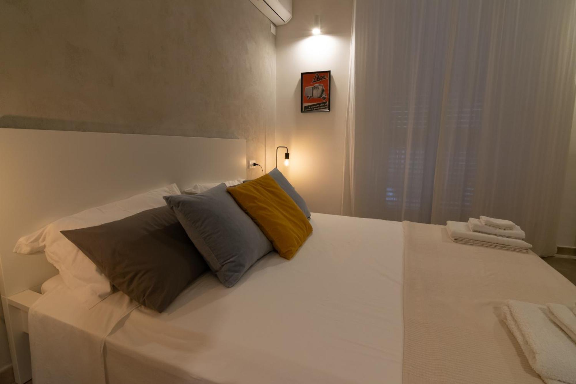 R-Home Exclusive Rooms Катания Экстерьер фото